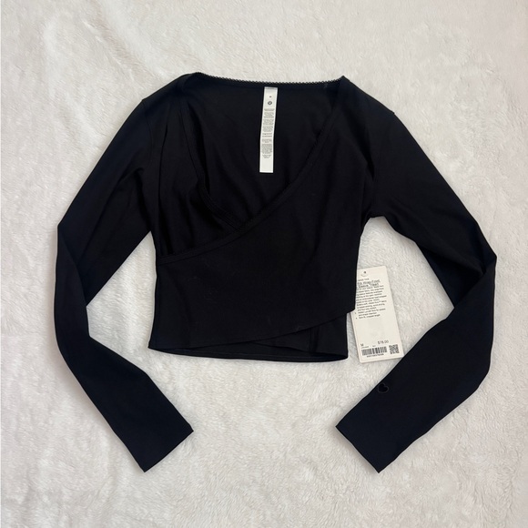 Lululemon Nulu Ribbed Wrap-Front Long-Sleeve Shirt
Heart/ Black/ M - Picture 5 of 8